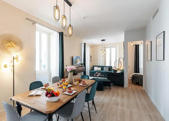 Gesu - 2 Bedroom In Old Town - Gesu Square