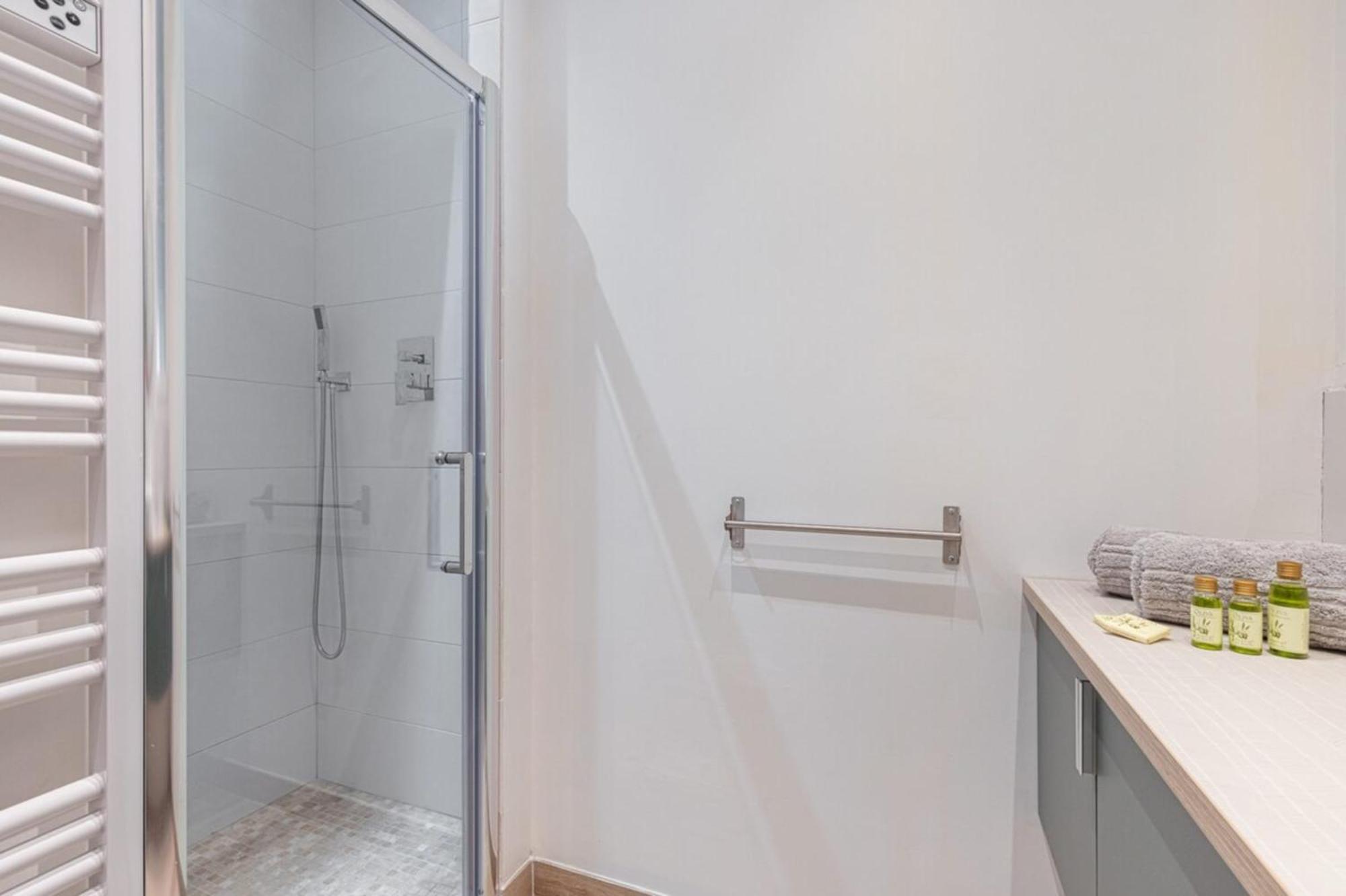 Appartement Gesu - 2 Bedroom In Old Town - Gesu Square